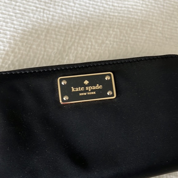 Brand New Kate Spade wallet - Picture 2 of 4